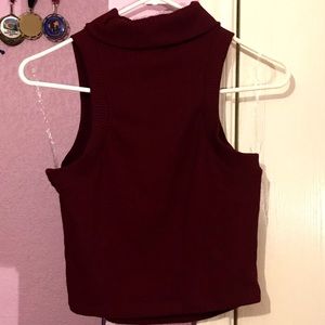Turtle neck tank top